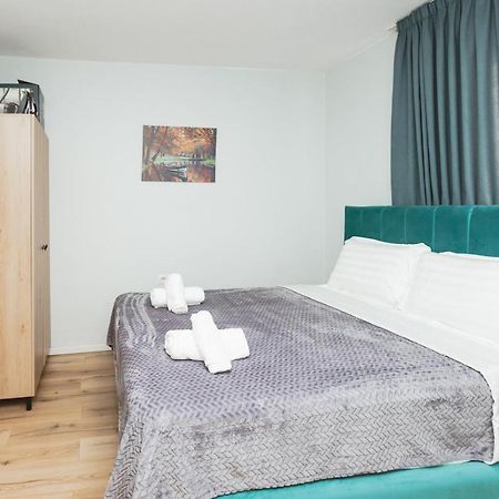 New Apartment At New Bazaar - Tirana City Center מראה חיצוני תמונה