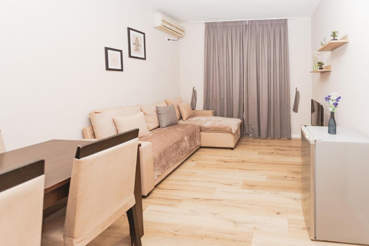 New Apartment At New Bazaar - Tirana City Center מראה חיצוני תמונה